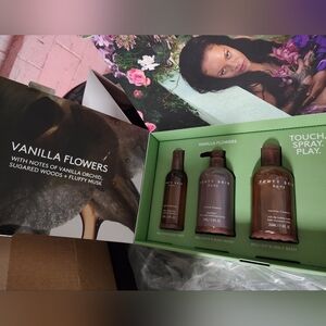 NEW Fenty Skin Vanilla Flowers Body Care Set